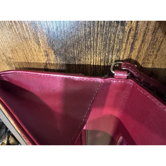 Coach Soho Patent Leather Buckle Slim Envelope Clutch/ Wristlet - Picture 15 of 16